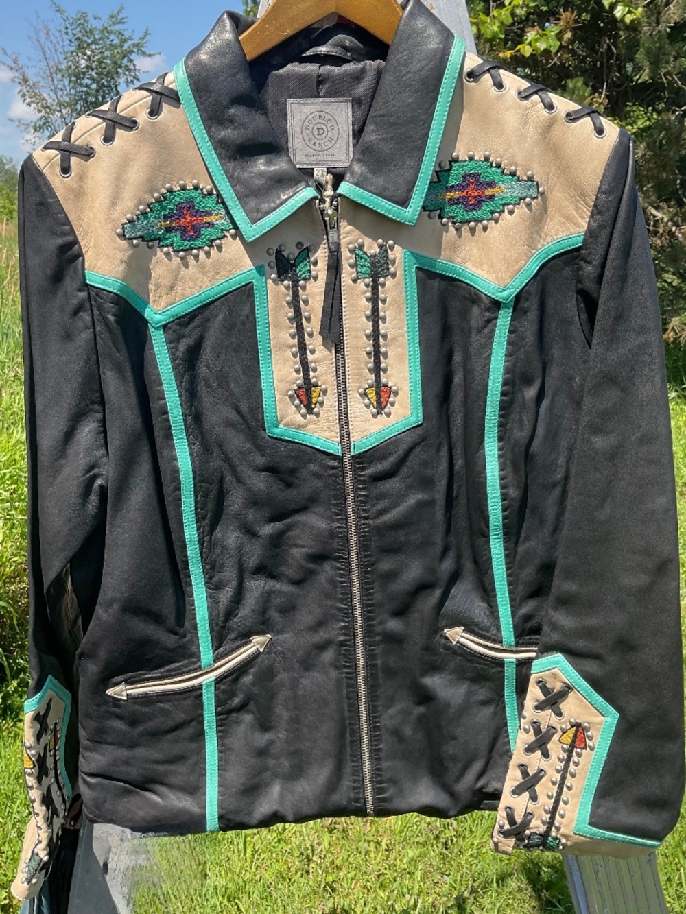 DOUBLE D RANCH RETIRED JACKET SIZE 2X NWT